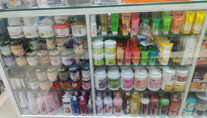 Professional Makeup Kit Wholesale in Chennai